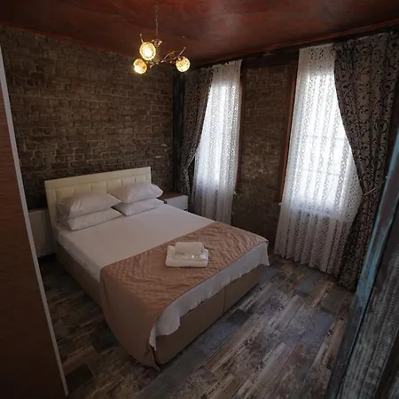 Hotell Rose Bouquets 3*